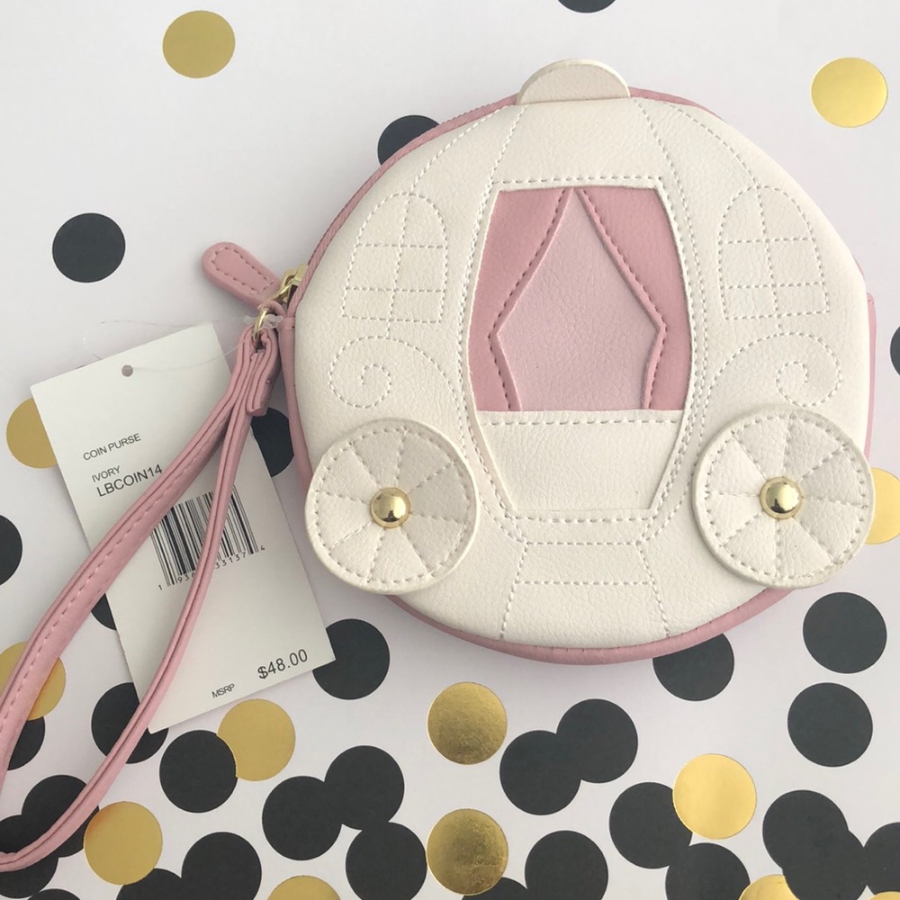 🚫SOLD🚫Liv Betsey by Betsey Johnson Carriage